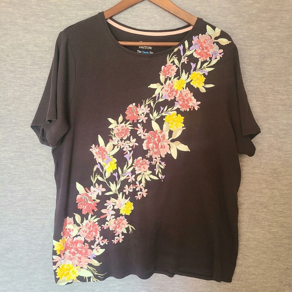 Croft & Barrow Shirt  Top Womens 1x Plus Floral Short Sleeve Round Neck Black